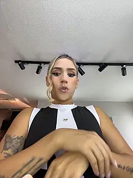 Snapshot of GabrielaPortmans chatting on 05-18-26, 04:07 GabrielaPortmans online show from 05-18-26, 04:07