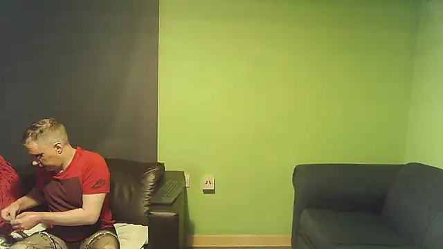 Snapshot of sexyass72 chatting on 03-02-25, 06:40 sexyass72 online show from 03-02-25, 06:40