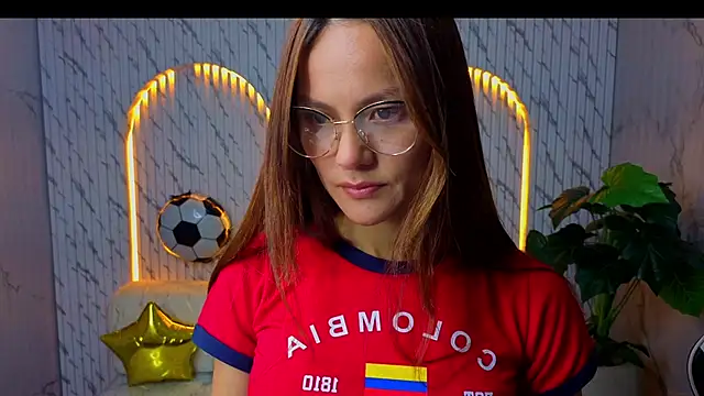 Antonella Tx  online show from 06-23-26, 12:47