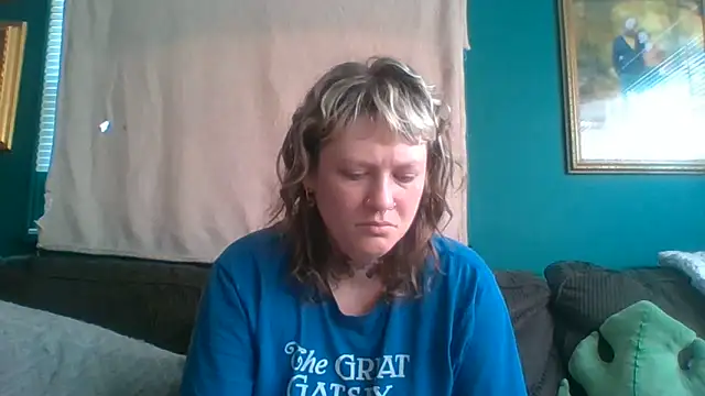 RosieSwitchBitch online show from 06-18-26, 02:21