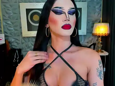 Snapshot of lubottarah chatting on 06-29-26, 01:44 lubottarah online show from 06-29-26, 01:44