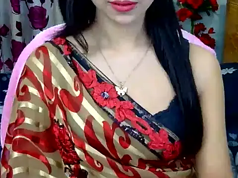 Alina Nur online show from 04-30-26, 10:21