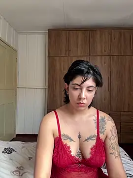 DamaMorena online show from 04-24-26, 03:47