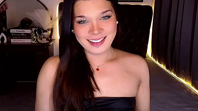 Empress Candice online show from 05-20-26, 01:06