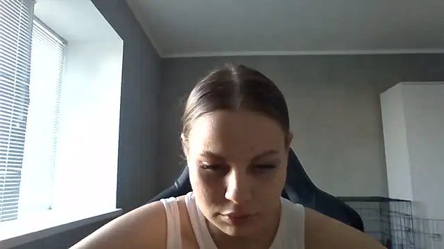 Snapshot of _Linsyy_ee_ chatting on 05-06-26, 03:39 Linsyy ee online show from 05-06-26, 03:39