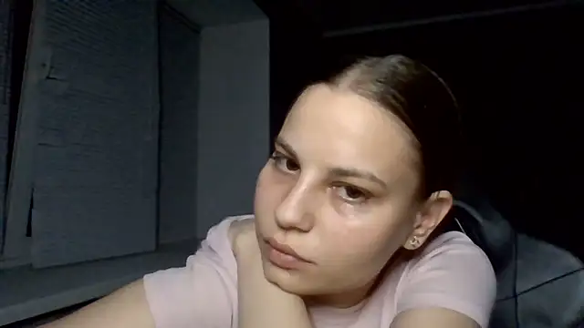 Snapshot of _Linsyy_ee_ chatting on 06-10-26, 08:41 Linsyy ee online show from 06-10-26, 08:41