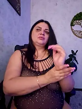 -CUTE-EVVIL- online show from 05-01-26, 06:12