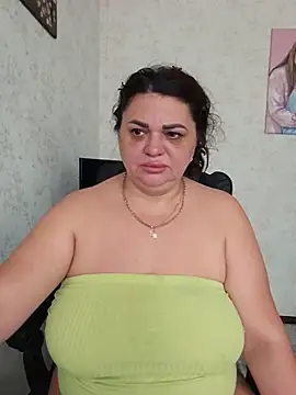 -CUTE-EVVIL- online show from 07-28-26, 07:37