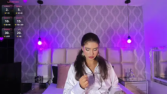 BellaaGrace online show from 06-14-26, 04:14