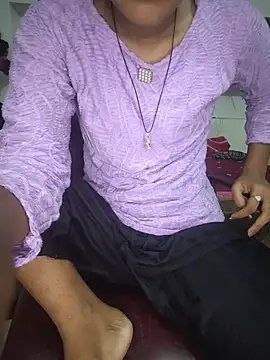Snapshot of ESHA-LOVE chatting on 06-08-26, 10:59 ESHA-LOVE online show from 06-08-26, 10:59