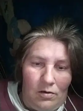 Snapshot of IrisMaris37 chatting on 05-26-26, 06:53 IrisMaris37 online show from 05-26-26, 06:53