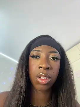 SpicySweetie online show from 05-06-26, 10:59