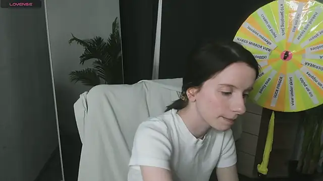mollie blush online show from 05-17-26, 01:29