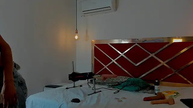 sexx goddess online show from 06-26-26, 01:43