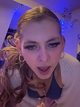 Lina-420 online show from 05-27-26, 06:16