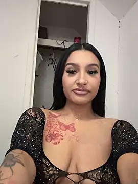 latinadollxo online show from 04-28-26, 11:21
