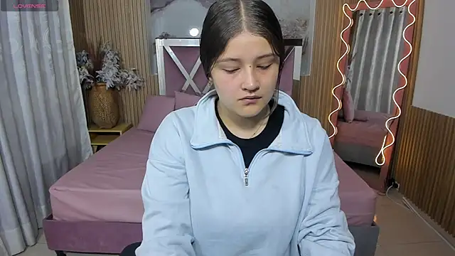 Krysstal tay1 online show from 06-16-26, 11:46