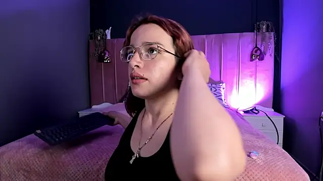 Azahara 18 online show from 07-30-26, 07:02