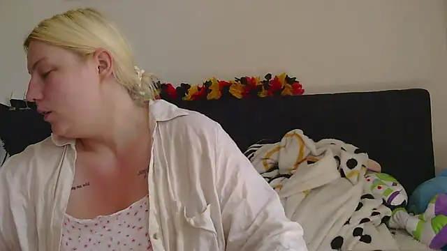 josi-420 online show from 06-23-26, 11:41
