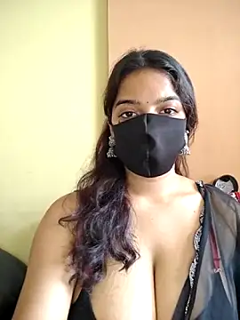 vanika2000 online show from 05-25-26, 03:45