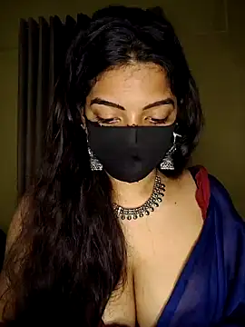Snapshot of vanika2000 chatting on 07-23-26, 05:05 vanika2000 online show from 07-23-26, 05:05
