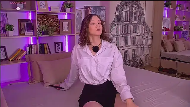 Aria Alves online show from 06-12-26, 04:28