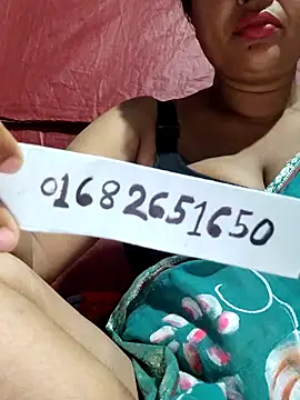 Snapshot of Gulapi_N chatting on 06-14-26, 08:44 Gulapi N online show from 06-14-26, 08:44