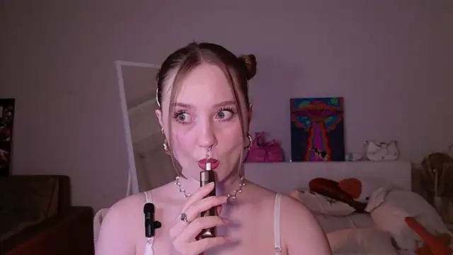 ooopsitscandy online show from 07-05-26, 06:04