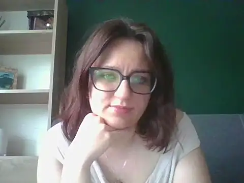 Snapshot of sensual_paris chatting on 05-14-26, 05:36 sensual paris online show from 05-14-26, 05:36