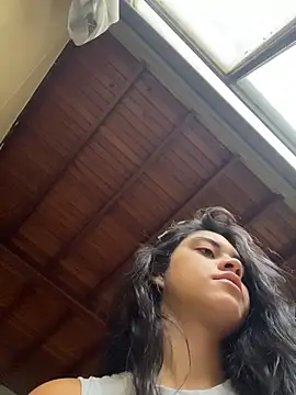 mia moonna online show from 07-16-26, 11:49