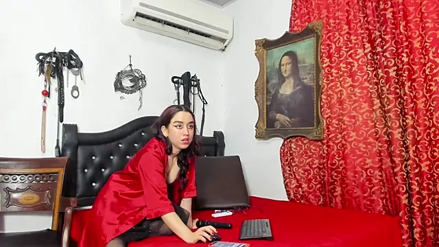 BelindaHedone1 online show from 06-04-26, 06:58