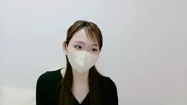 momoka  o0 online show from 06-16-26, 02:03