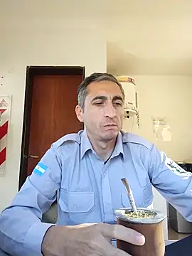 Snapshot of Alejandro83bsf chatting on 05-02-26, 02:11 Alejandro83bsf online show from 05-02-26, 02:11