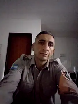 Snapshot of Alejandro83bsf chatting on 06-10-26, 06:34 Alejandro83bsf online show from 06-10-26, 06:34