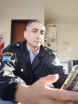 Snapshot of Alejandro83bsf chatting on 06-12-26, 01:54 Alejandro83bsf online show from 06-12-26, 01:54