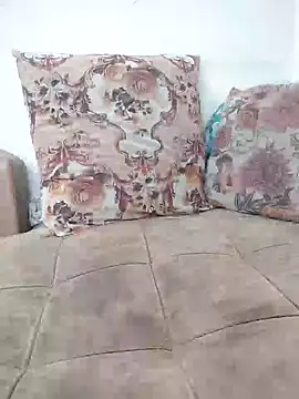 HD Queen 69 online show from 06-19-26, 11:52