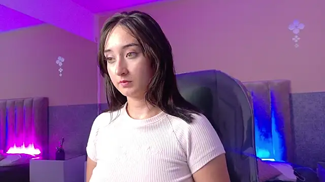 Snapshot of VICTORIA_FAIRIES chatting on 05-11-26, 04:04 VICTORIA FAIRIES online show from 05-11-26, 04:04