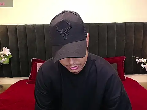 noah oliver1 online show from 05-02-26, 07:19