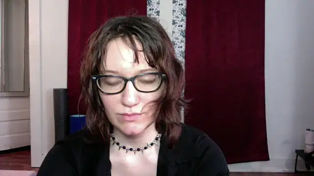 Snapshot of AnnywnBelle chatting on 05-22-26, 08:14 AnnywnBelle online show from 05-22-26, 08:14
