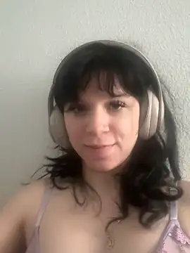 Snapshot of kaygbbmama chatting on 04-30-26, 10:36 kaygbbmama online show from 04-30-26, 10:36