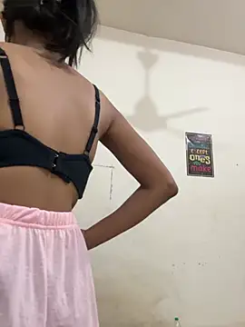 sassyygurl online show from 06-28-26, 04:02