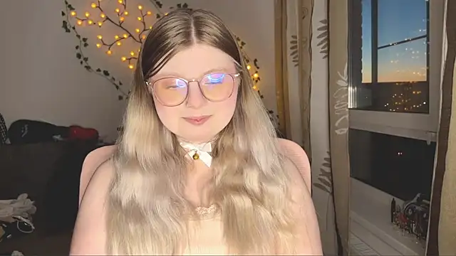 YukiBlush online show from 06-18-26, 10:03
