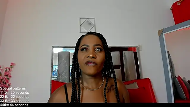 Snapshot of EmilyRooa1 chatting on 06-03-26, 06:35 EmilyRooa1 online show from 06-03-26, 06:35