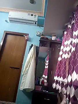 fun boy 33 online show from 04-29-26, 05:33