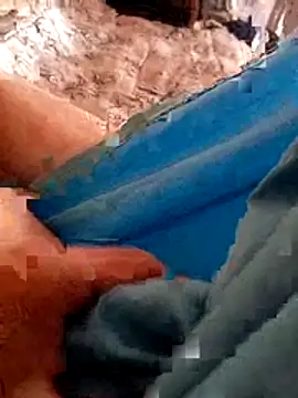 Snapshot of hawyzkak chatting on 07-17-26, 05:40 hawyzkak online show from 07-17-26, 05:40