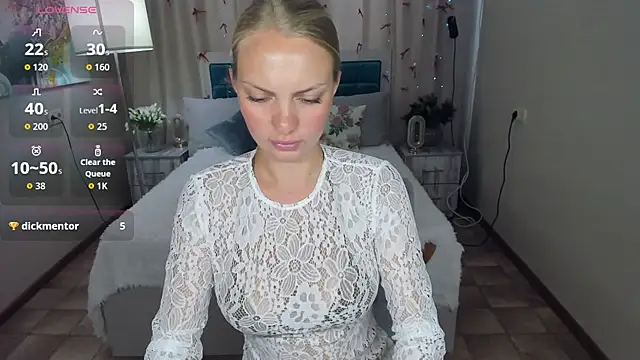 Snapshot of NancyGlamour chatting on 07-19-26, 10:19 NancyGlamour online show from 07-19-26, 10:19
