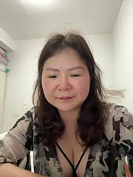 linda51863 online show from 05-21-26, 12:12