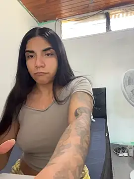 Snapshot of InesD_Arcy chatting on 05-30-26, 05:10 InesD Arcy online show from 05-30-26, 05:10