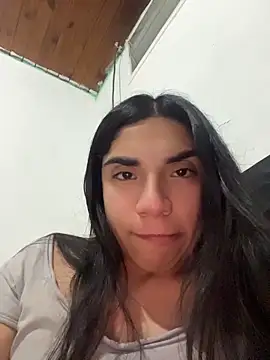 Snapshot of InesD_Arcy chatting on 06-03-26, 01:08 InesD Arcy online show from 06-03-26, 01:08