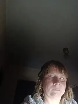 MikkiLove777 online show from 05-17-26, 09:22